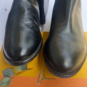 Stuart Weitzman Black Over the Knee Boots Sleek Design